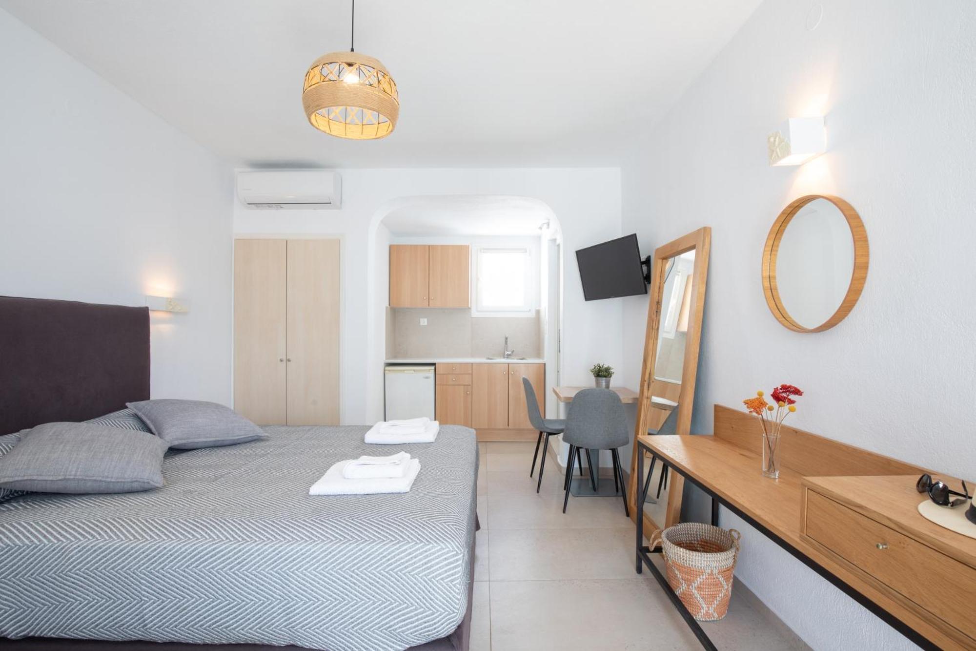 Hotel Agia Anna Beachfront Boutique Strand Paraga
