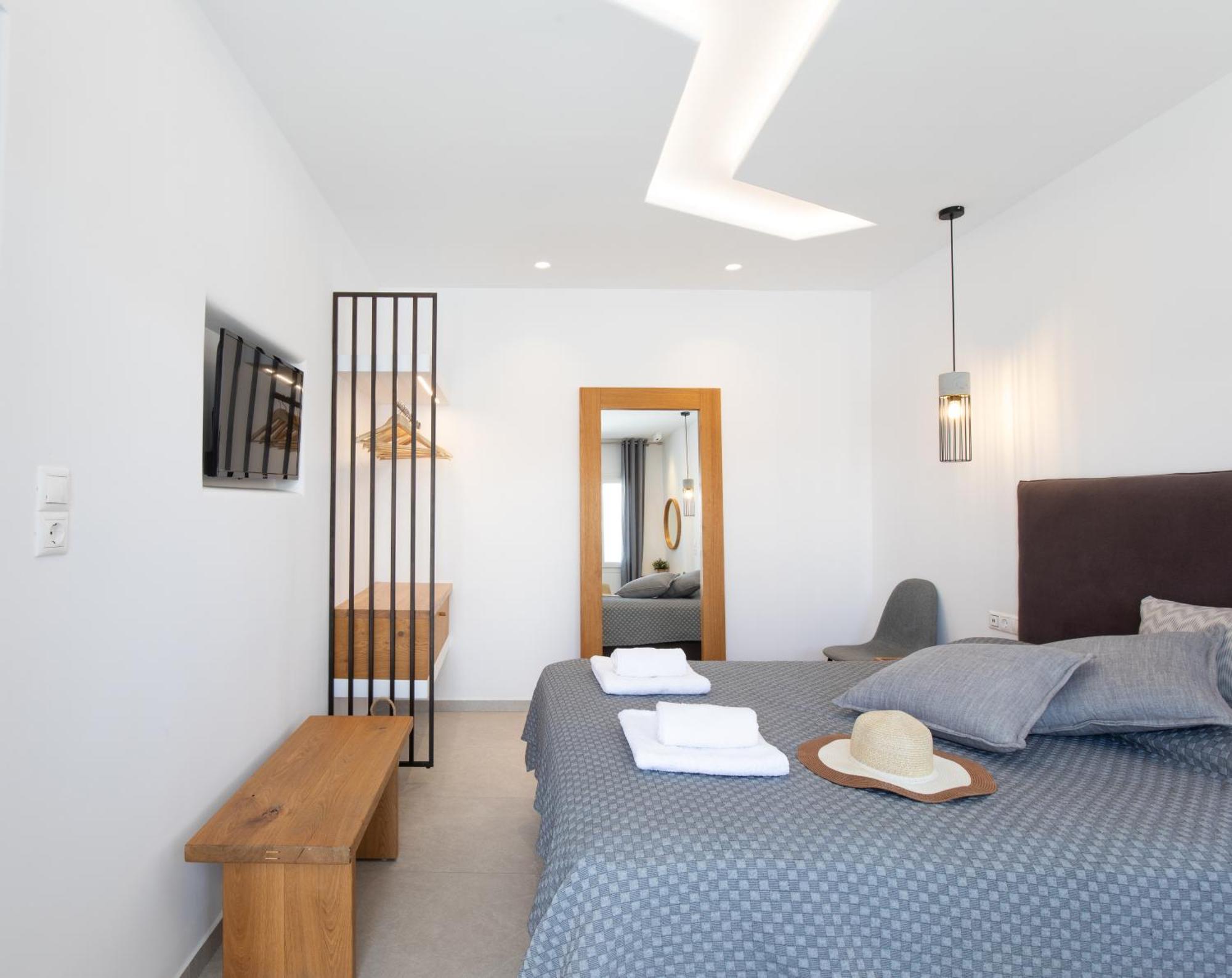 Agia Anna Beachfront Boutique Hotel 3*